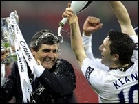 ����� � ���